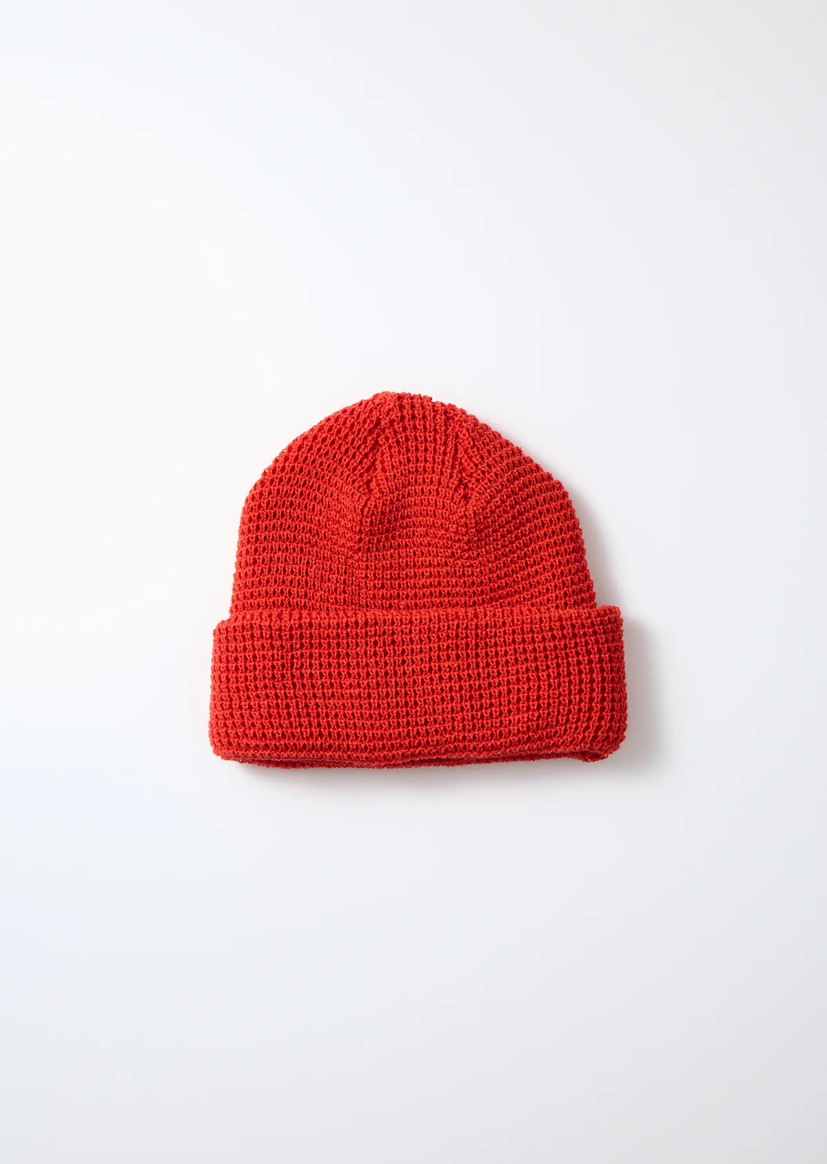 1138-rototo-cotton-waffle-knit-watch-cap-red-1.webp ROTOTO - Cotton Waffle Knit Watch Cap - Red