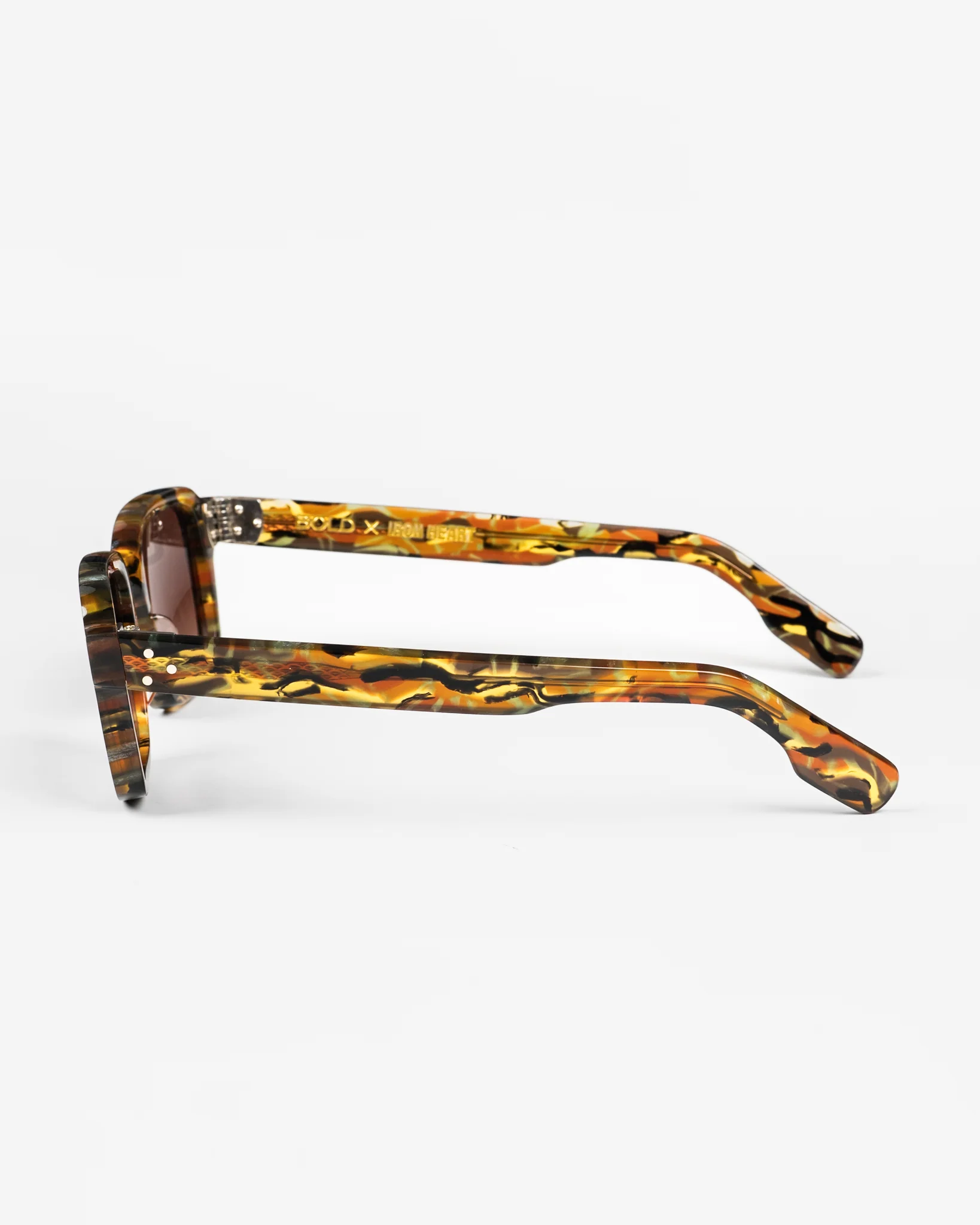 1208-bold-london-eyewear-folgate-woodlands-camouflage-5.webp BOLD London Eyewear Folgate - Woodlands Camouflage