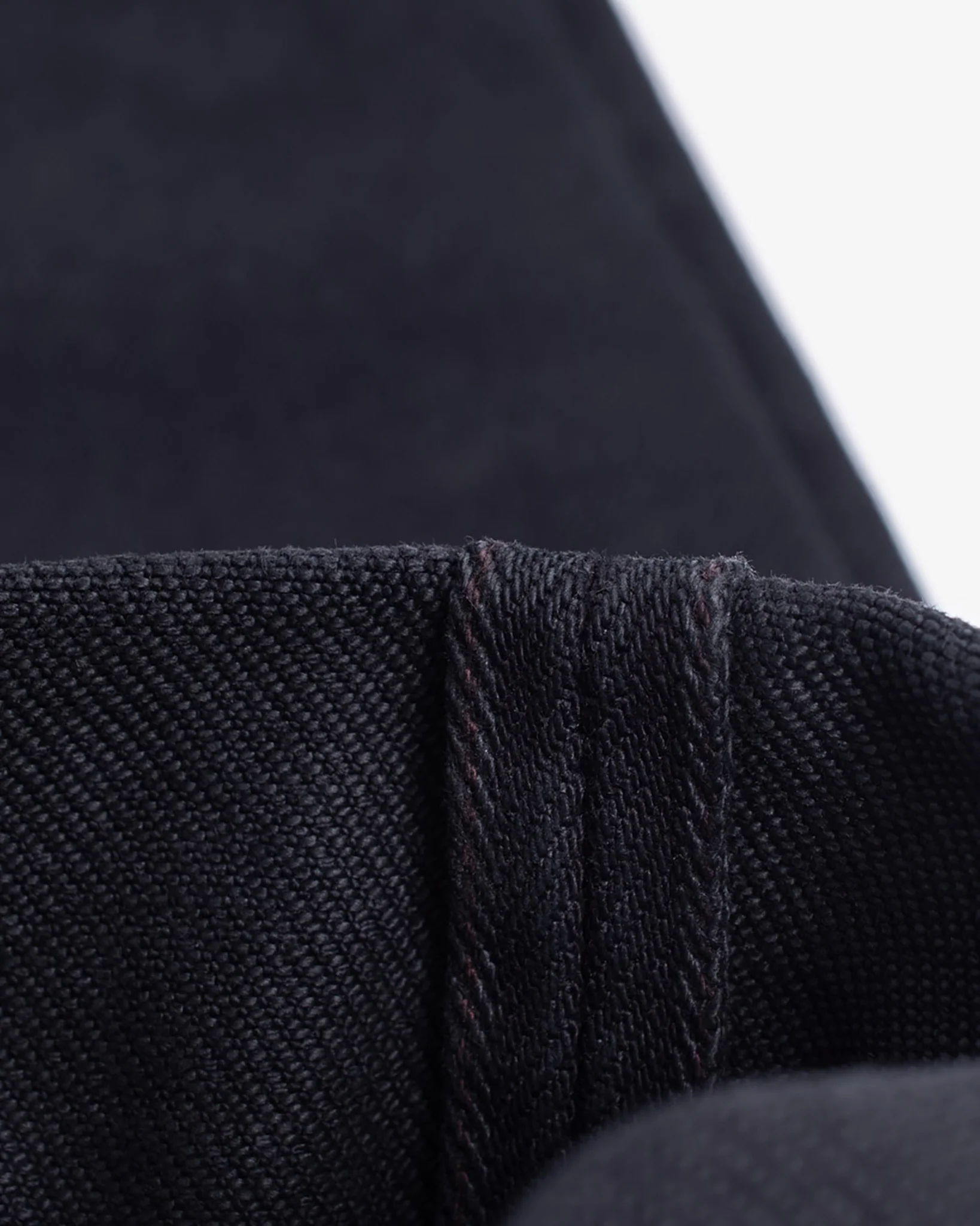 2251-21oz-selvedge-denim-slim-tapered-cut-jeans-indigo-overdyed-black-12.webp 21oz Selvedge Denim Slim Tapered Cut Jeans - Indigo Overdyed Black