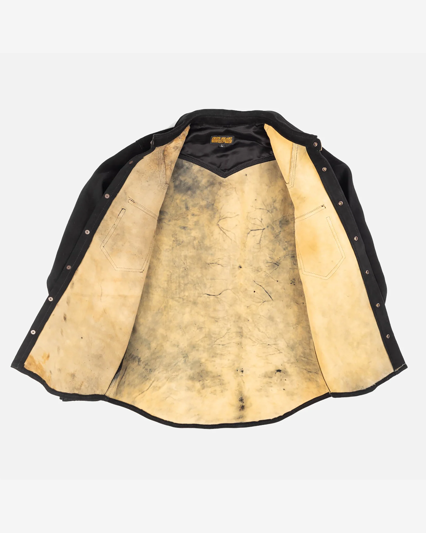 4985-deerskin-western-shirt-the-big-buck-black-version-1-5.webp Deerskin Western Shirt "The Big Buck" - Black (Version 1)