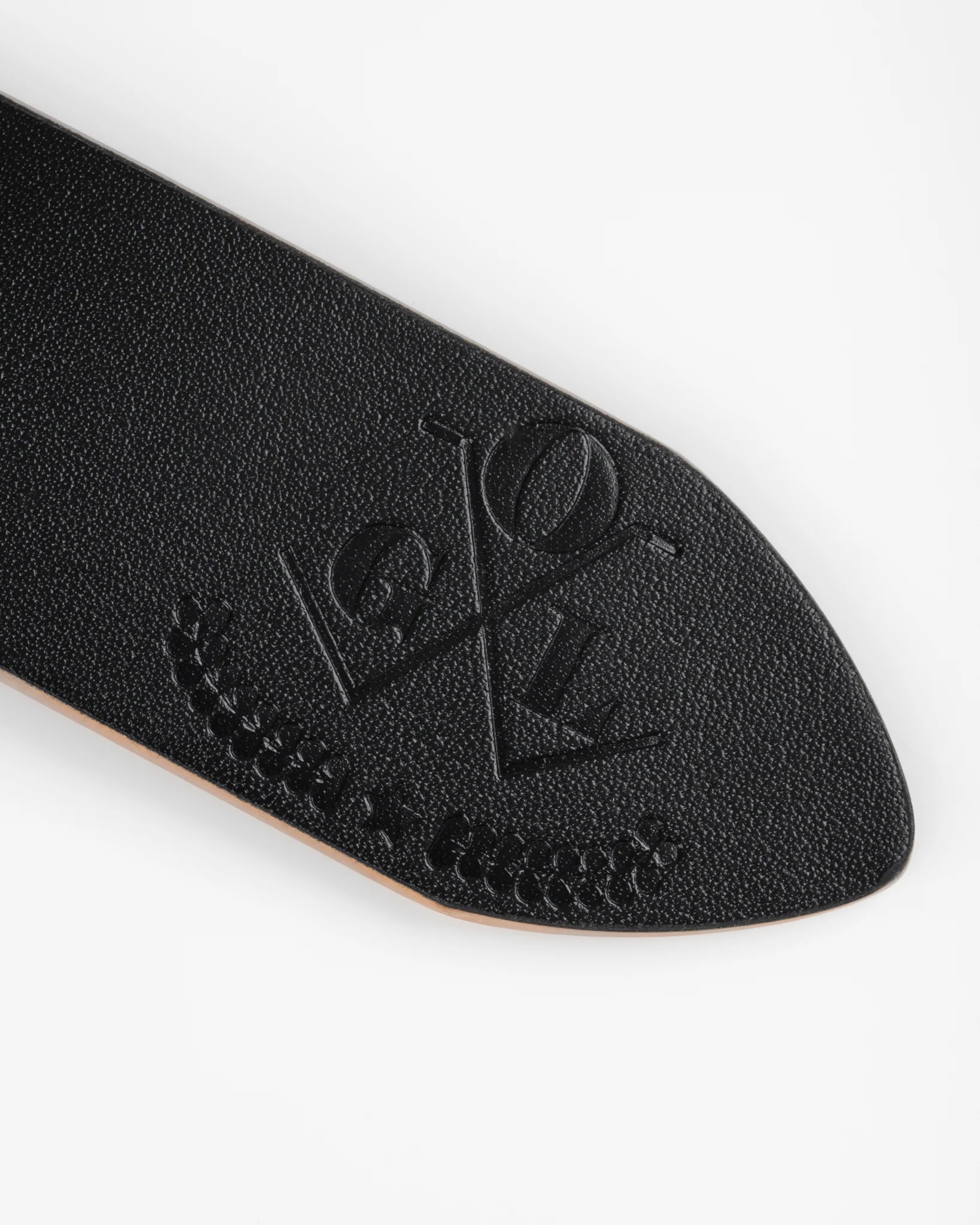 551-ogl-double-prong-garrison-buckle-leather-belt-hand-dyed-black-2.webp OGL Double Prong Garrison Buckle Leather Belt - Hand-Dyed Black