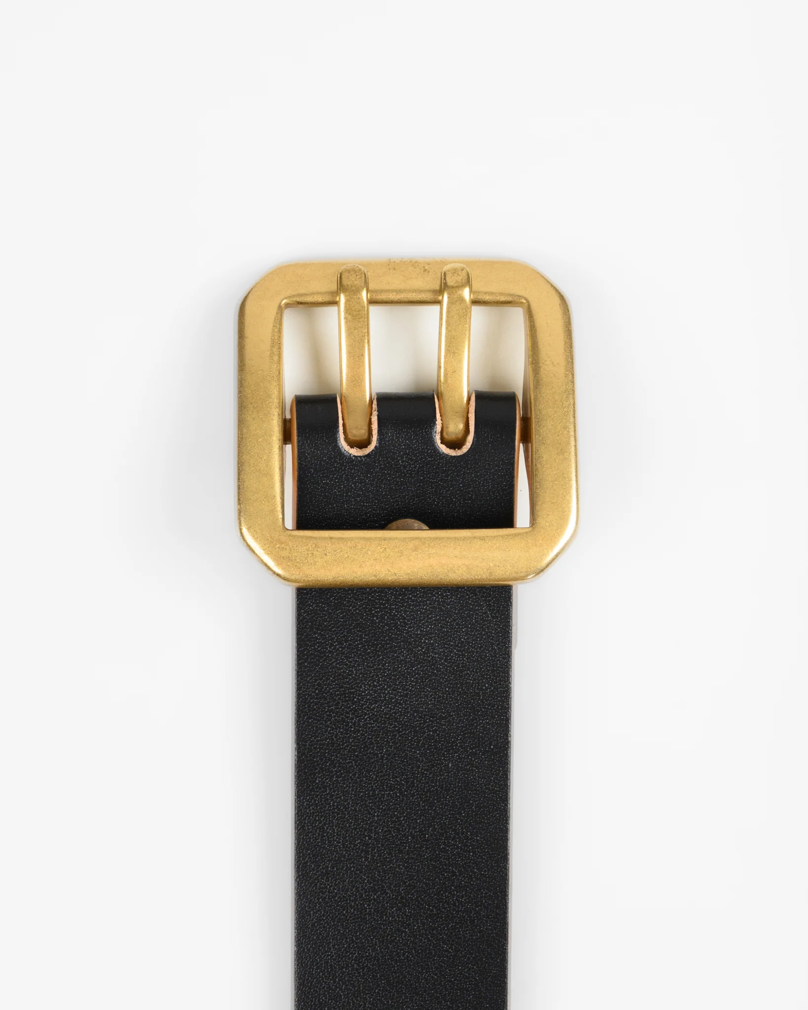 551-ogl-double-prong-garrison-buckle-leather-belt-hand-dyed-black-3.webp OGL Double Prong Garrison Buckle Leather Belt - Hand-Dyed Black