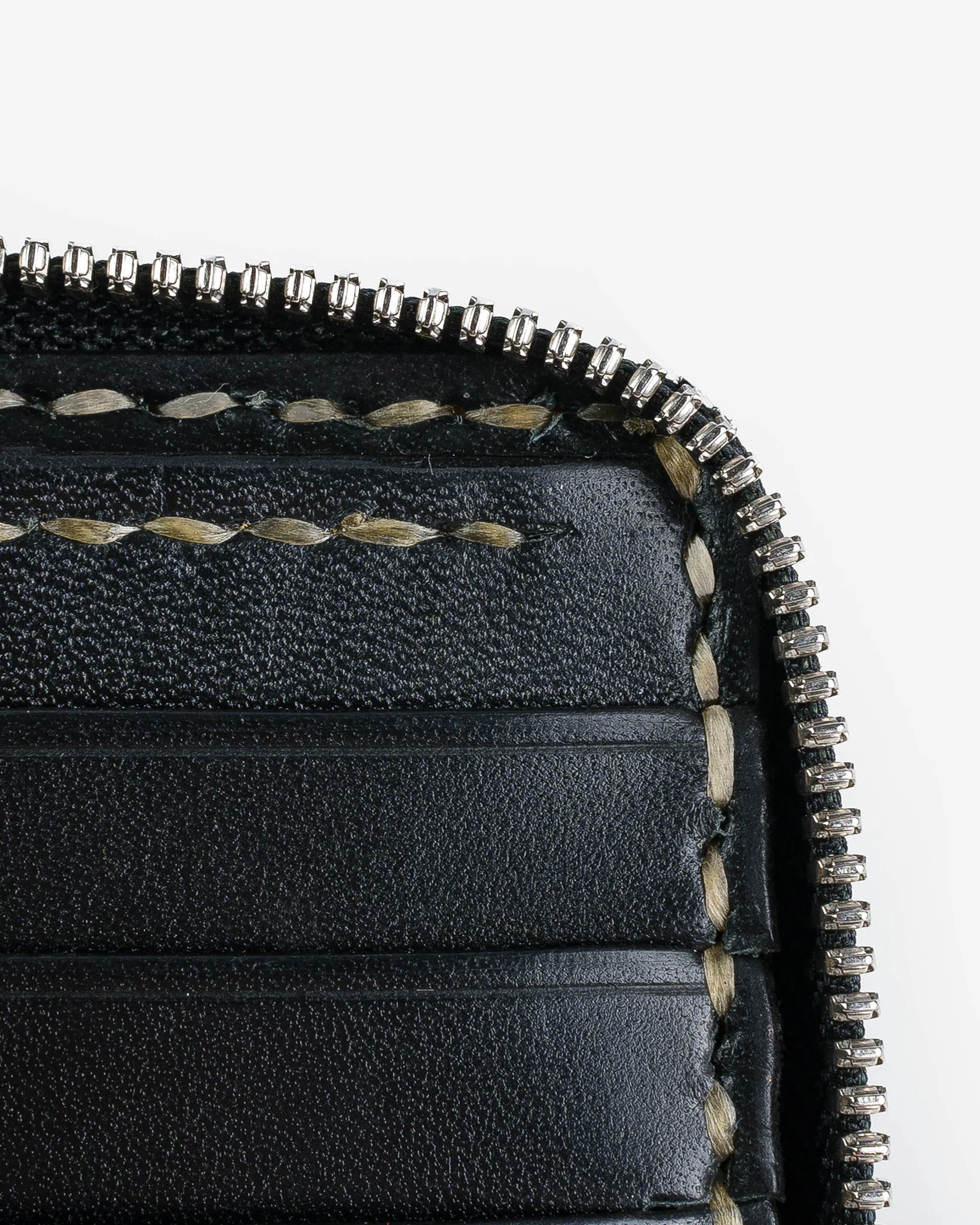 Zip-Secured Shell Cordovan Wallet - Navy Blue